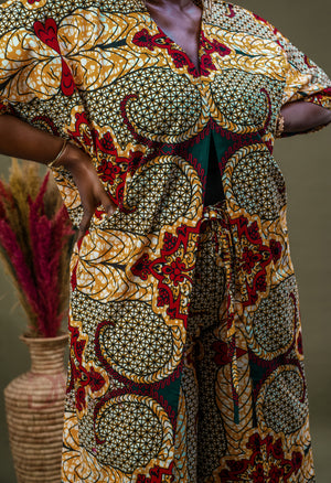 Vibrant Ankara kimono and pant set for Black women

African print two-piece for weddings and workwear

Tailored Ankara outfit for diaspora fashionistas

Bold African kimono jacket and trousers set

Chic African fashion for events, brunch, or business